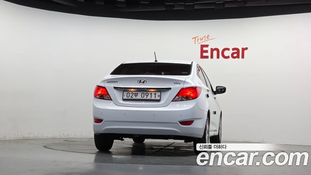 Hyundai Accent из Кореи Encar