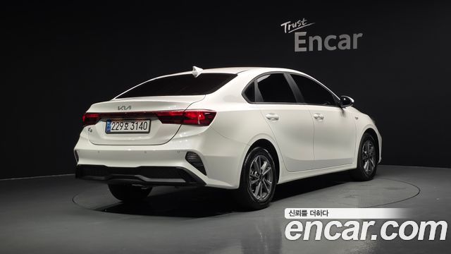 Kia K3 из Кореи Encar