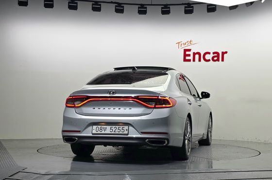 Hyundai Grandeur 2.4 Premium Special — пробег 218 446 км — фото 4 из 5