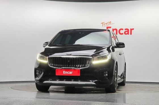 Kia Carnival 9-Seater Noblesse Special — пробег 124 390 км — фото 3 из 5