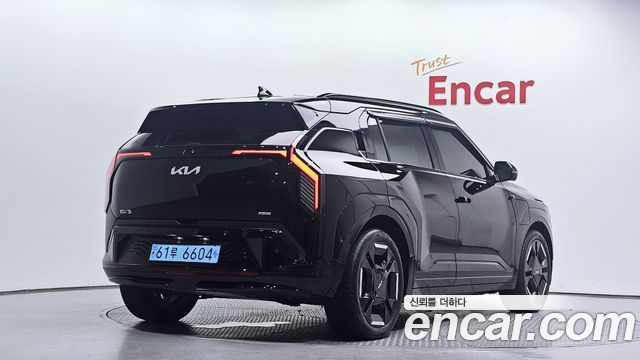 Kia EV3 из Кореи Encar