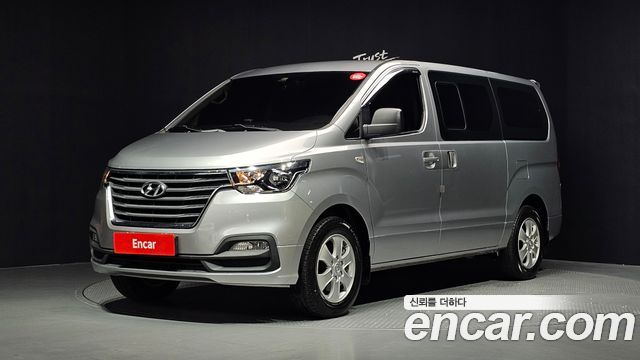 Hyundai Starex 4WD Wagon 11-Seater Modern — пробег 131 178 км — фото 1 из 5