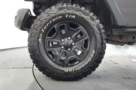 Jeep Wrangler 2.8 Diesel Moab Edition — пробег 140 950 км — фото 5 из 5