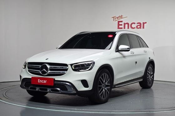 Mercedes-Benz GLC-Class GLC300 4MATIC — пробег 124 622 км — фото 1 из 5