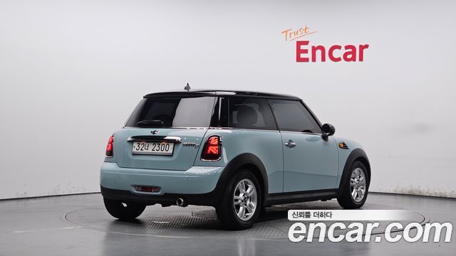 Mini Cooper Special Edition Second Generation — пробег 68 997 км — фото 2 из 5