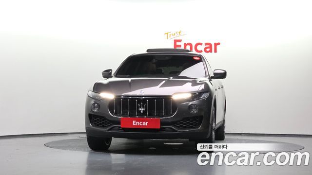 Maserati Levante из Кореи Encar