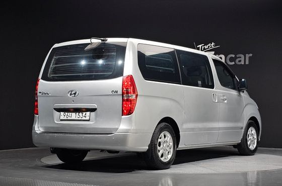 Hyundai Starex 5-Seater VAN CVX Luxury — пробег 41 162 км — фото 2 из 5