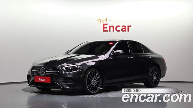 Mercedes-Benz E-Class E350 4MATIC AMG Line — пробег 42 506 км — фото 1 из 5
