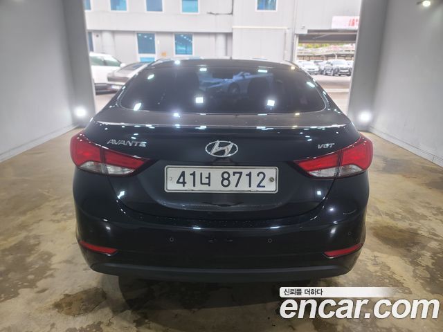 Hyundai AVANTE 1.6 VGT Style — пробег 158 612 км — фото 5 из 5