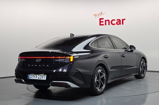 Hyundai Sonata Inspiration — пробег 61 097 км — фото 2 из 5