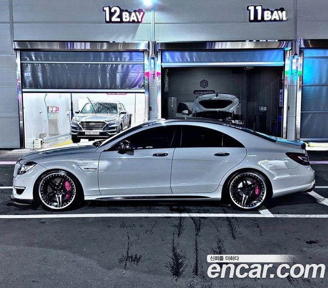 Mercedes-Benz CLS-Class CLS63 AMG — пробег 145 000 км — фото 2 из 5