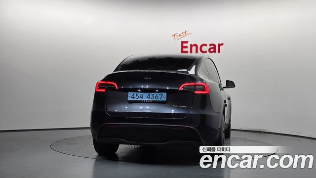 Tesla Model Y Long Range AWD — пробег 32 418 км — фото 4 из 5