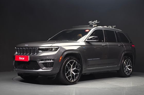 Jeep Cherokee 4xe Summit Reserve — пробег 57 358 км — фото 1 из 5