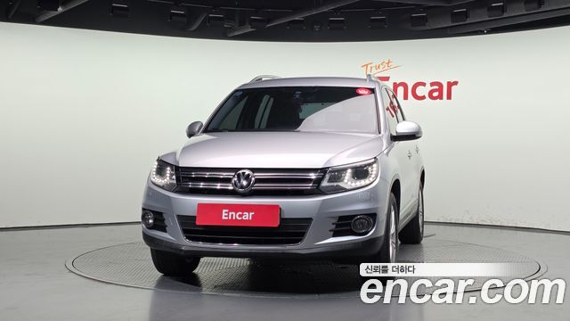 Volkswagen Tiguan 2.0 TDI Comfort 5N — пробег 191 036 км — фото 3 из 5