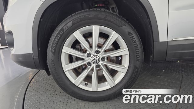 Volkswagen Tiguan 2.0 TDI Comfort 5N — пробег 191 036 км — фото 5 из 5