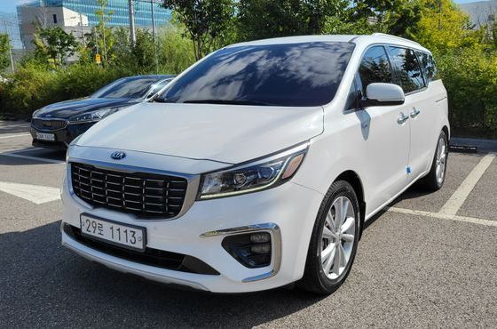 Kia Carnival 9-Seater Prstige — пробег 110 771 км — фото 1 из 5