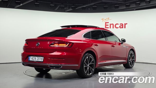 Volkswagen Arteon 2.0 TDI Prestige — пробег 122 838 км — фото 2 из 5
