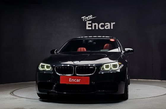 BMW M5 M5 Sedan — пробег 60 376 км — фото 3 из 5