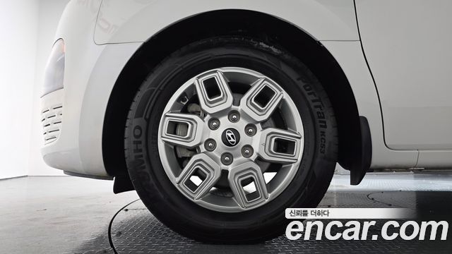 Hyundai Staria из Кореи Encar