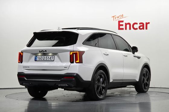 Kia Sorento HEV 1.6 2WD Signature X Line — пробег 14 869 км — фото 2 из 5