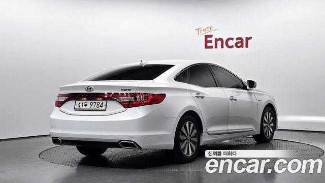 Hyundai Grandeur Premium — пробег 100 637 км — фото 2 из 5