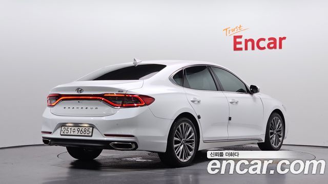 Hyundai Grandeur из Кореи Encar