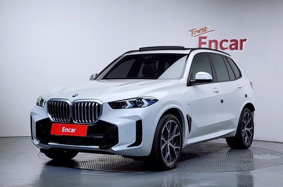 BMW X5 xDrive 40i M Sport — пробег 15 900 км — фото 1 из 5