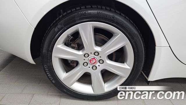 Jaguar XE из Кореи Encar