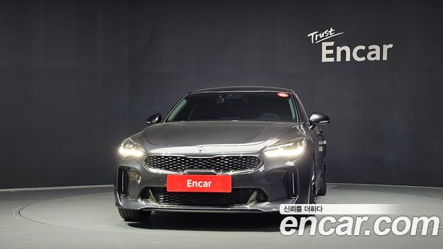 Kia Stinger 2.0 Turbo AWD Platinum — пробег 73 752 км — фото 3 из 5