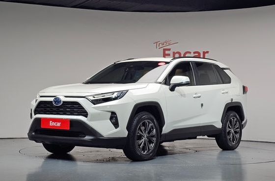 Toyota RAV4 2.5 2WD Hybrid — пробег 39 656 км — фото 1 из 5
