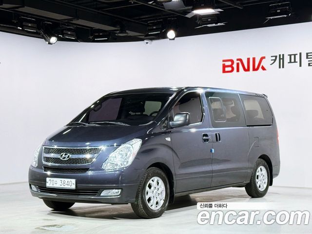 Hyundai Starex 11-Seater Wagon CVX Premium — пробег 231 472 км — фото 1 из 5