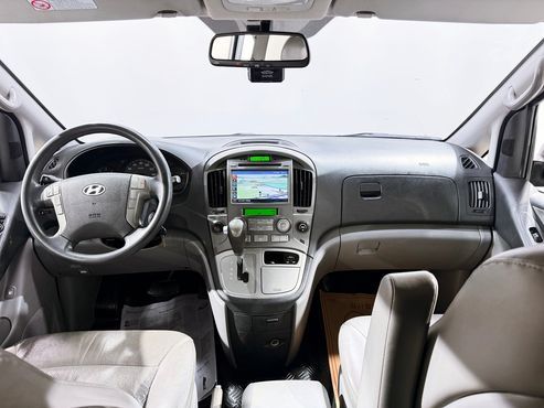 Hyundai Starex 11-Seater Wagon CVX Premium — пробег 231 472 км — фото 4 из 5