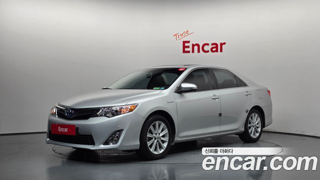 Toyota Camry Hybrid XLE — пробег 139 893 км — фото 1 из 5