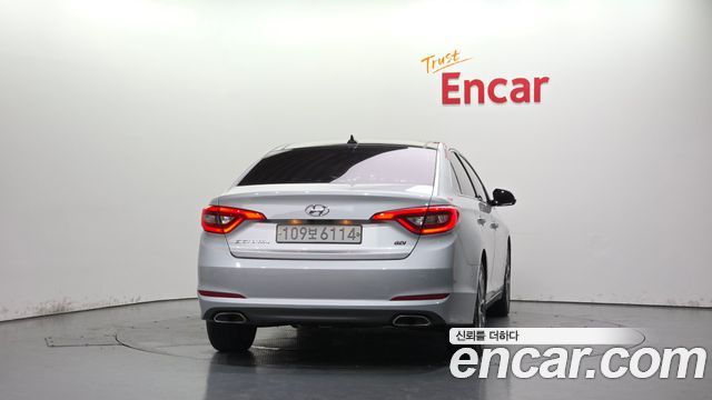 Hyundai Sonata 2.4 Exclusive — пробег 157 737 км — фото 4 из 5