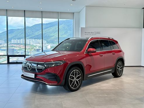 Mercedes-Benz EQB EQB300 4MATIC AMG Line — пробег 33 593 км — фото 1 из 5