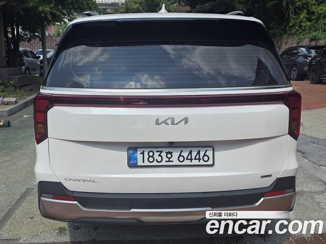 Kia Carnival HEV 9seater Nobless — пробег 7 132 км — фото 5 из 5