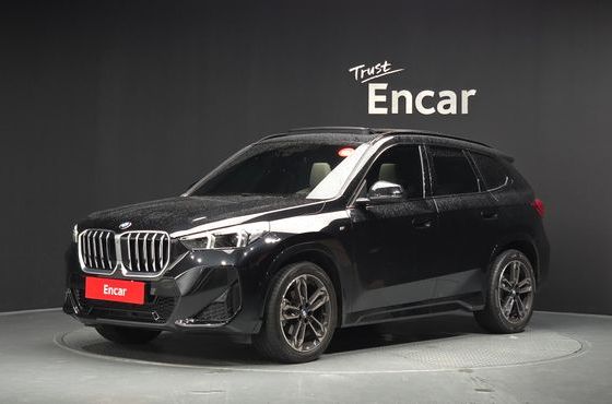 BMW X1 xDrive 20i M Sport — пробег 8 044 км — фото 1 из 5