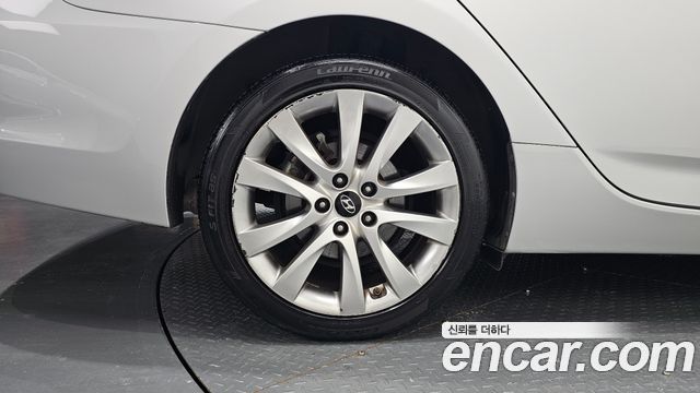 Hyundai i40 из Кореи Encar