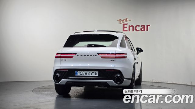 Genesis GV70 из Кореи Encar
