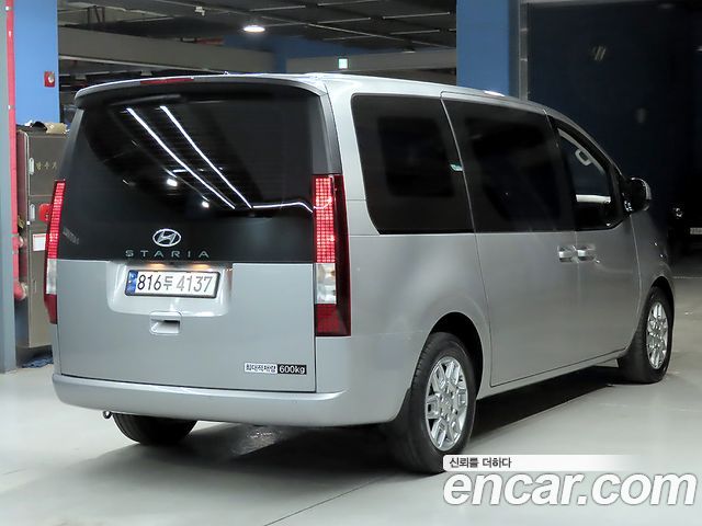 Hyundai Staria из Кореи Encar