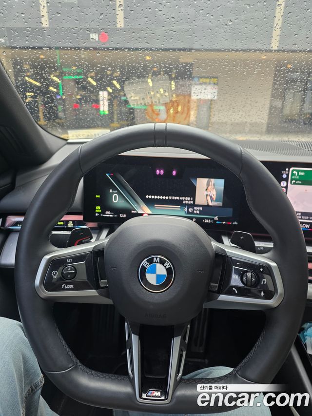 BMW 5-Series 520i M Sport — пробег 27 000 км — фото 5 из 5