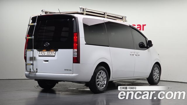 Hyundai Staria из Кореи Encar