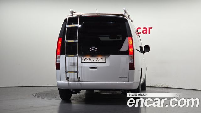 Hyundai Staria из Кореи Encar