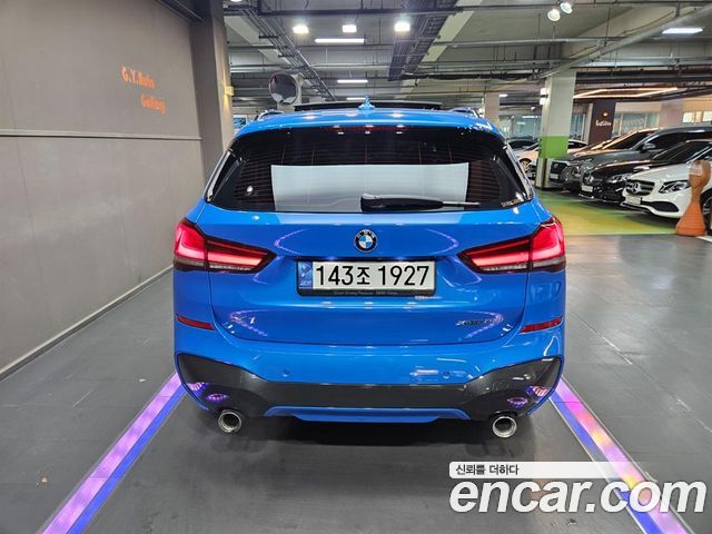 BMW X1 xDrive 20i M Sport — пробег 22 525 км — фото 5 из 5