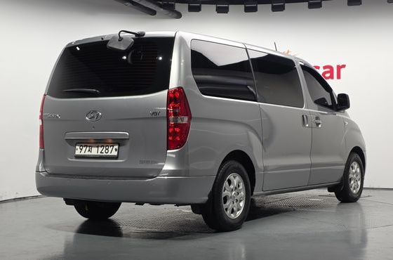 Hyundai Starex 3-Seater VAN CVX Deluxe — пробег 159 578 км — фото 2 из 5