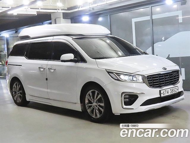 Kia Carnival из Кореи Encar