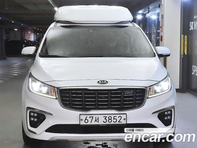 Kia Carnival из Кореи Encar
