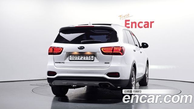 Kia Sorento Gasoline 2.0 Turbo 2WD Master Special — пробег 77 568 км — фото 4 из 5