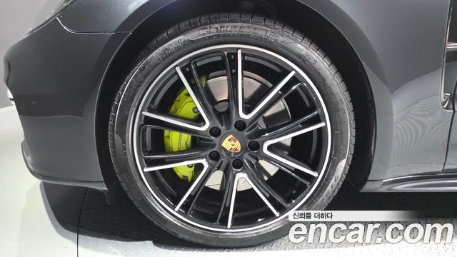 Porsche Panamera 2.9 AWD E-Hybrid — пробег 60 539 км — фото 5 из 5