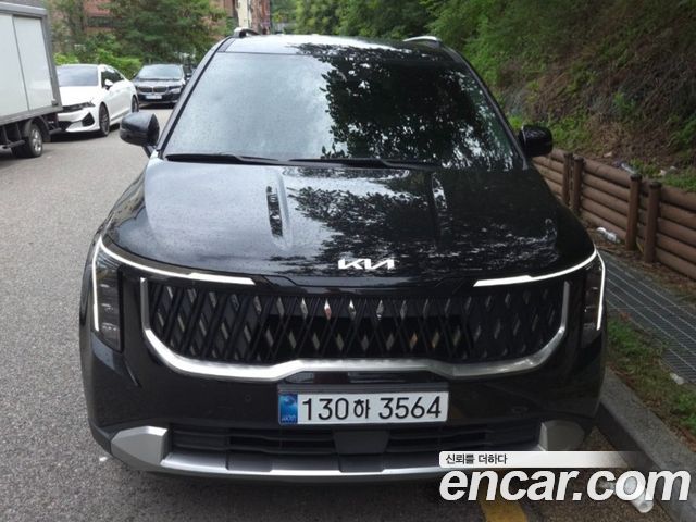 Kia Carnival Gasoline 9-Seater Prestige — пробег 22 000 км — фото 1 из 5